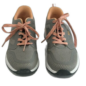 Easy Spirit Shoes Sneakers Women’s Size 7M Walking Color Gray / Peach  Sehugs